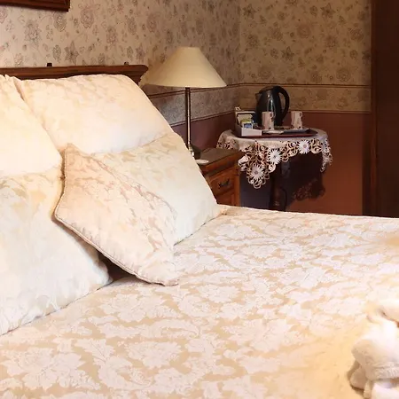 Stafford House Hotel 4*